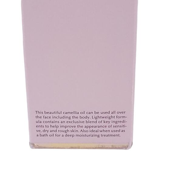 Femmue Ideal Camellia Facial Oil - Picture 4 of 7